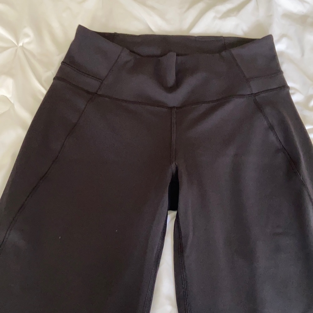 Lululemon size 8